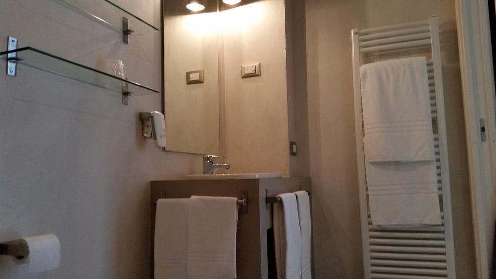 Corte Merighi Charming Rooms Verona Exteriör bild