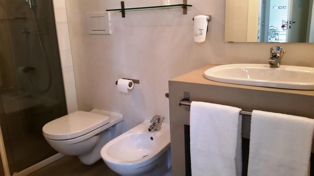 Corte Merighi Charming Rooms Verona Exteriör bild
