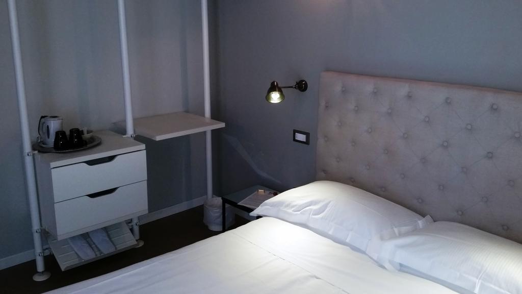 Corte Merighi Charming Rooms Verona Exteriör bild