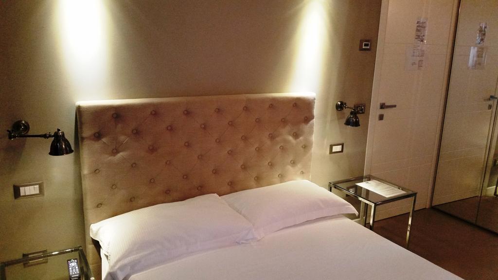 Corte Merighi Charming Rooms Verona Exteriör bild