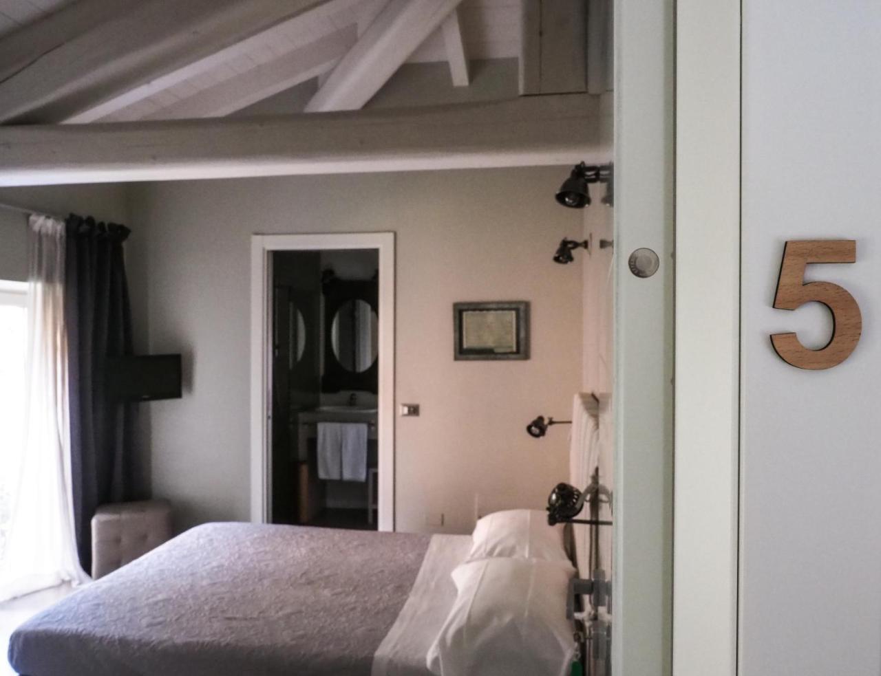Corte Merighi Charming Rooms Verona Exteriör bild